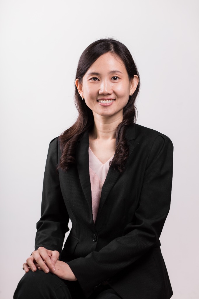 Dr. Amy Chin